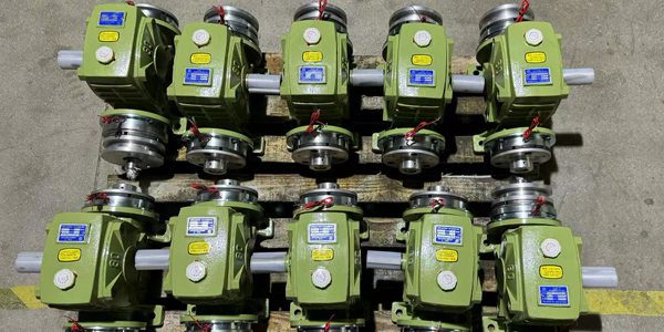 蝸輪減速機(jī)